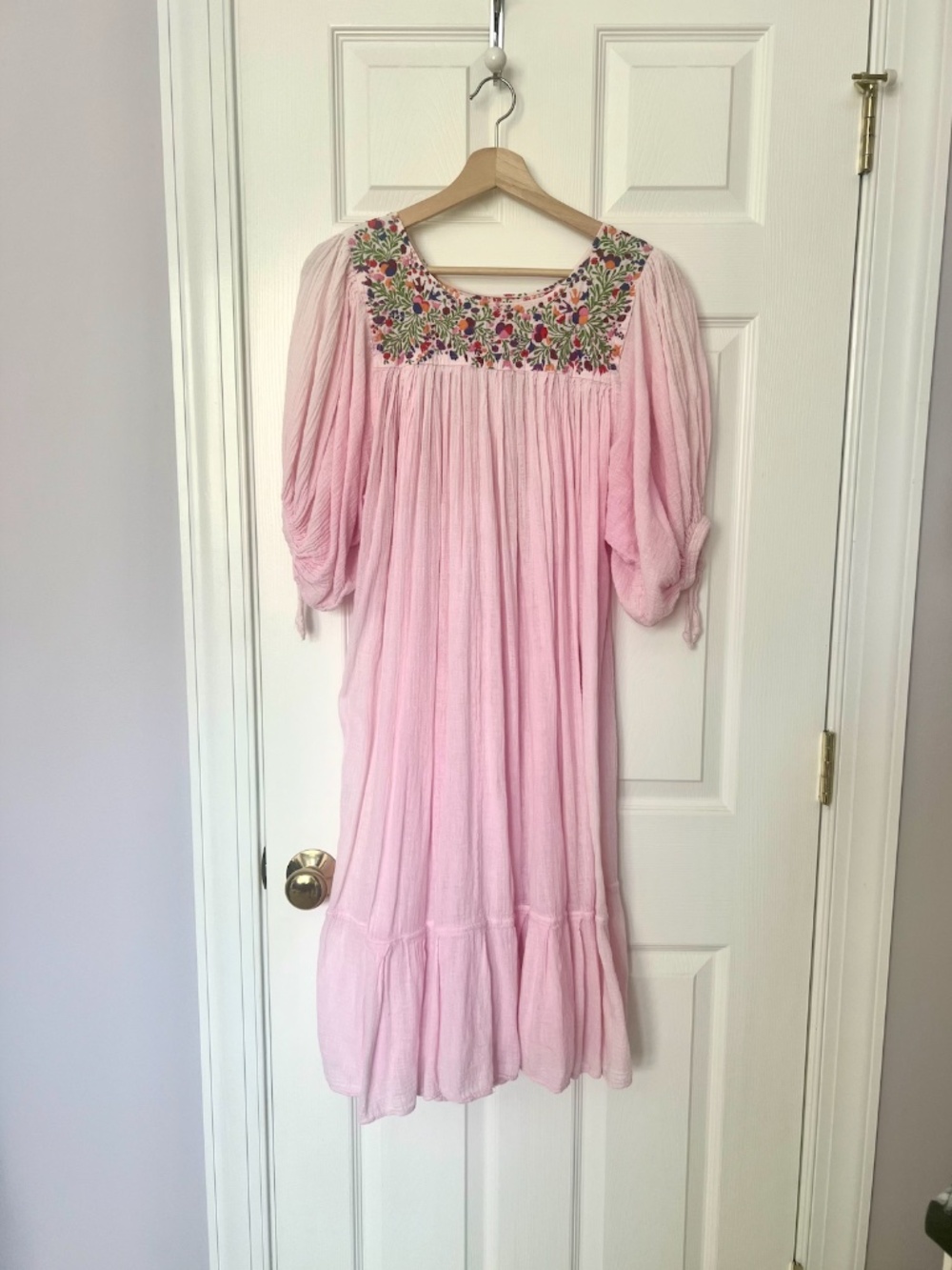 Vintage Mexican Embroidered Dress Size Small